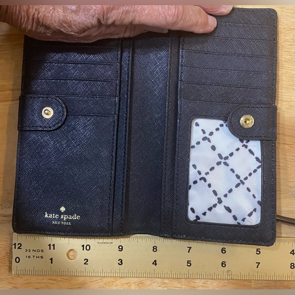 Kate Spade EUC Stacy Laurel Way Black Saffiano Leather Large Slim Bifold Wallet - Picture 9 of 11